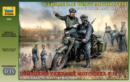 модель Немецкий тяжелый мотоцикл Р-12 с водителем и офицером